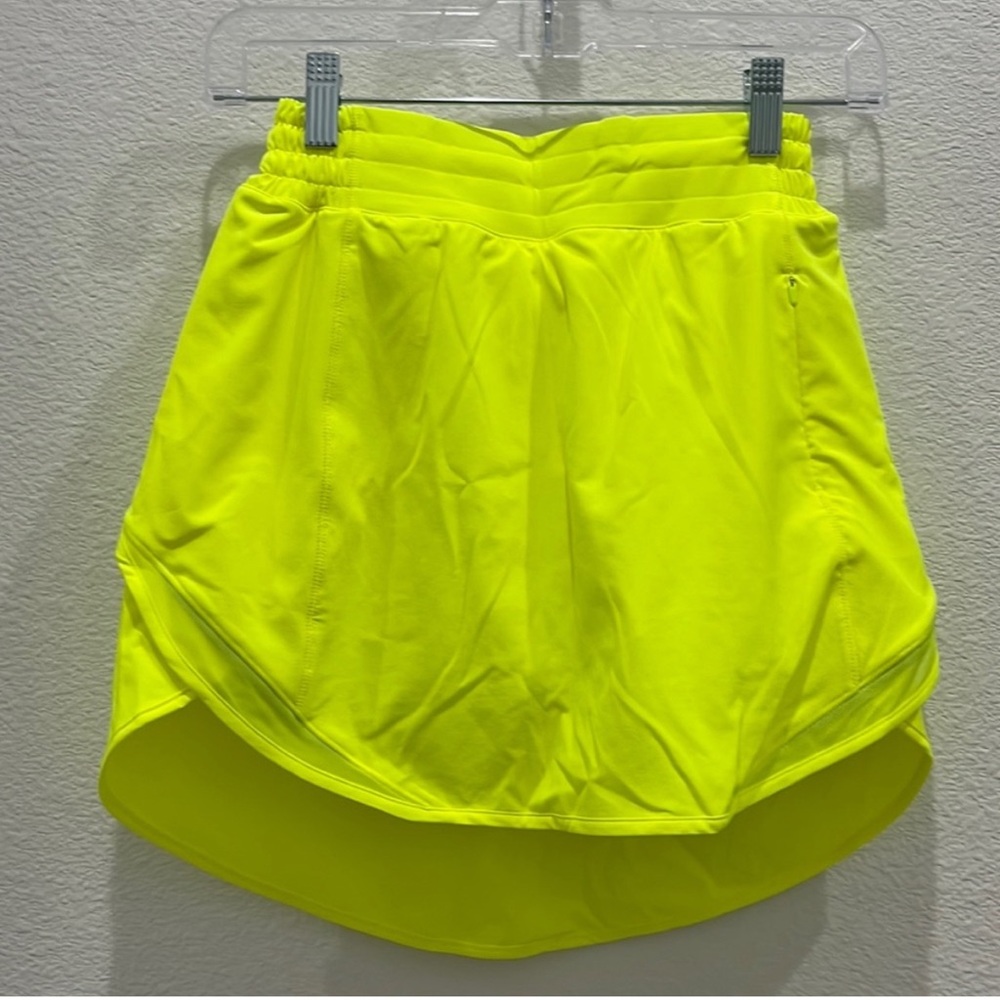 Lululemon hotty hot skirt **SOLD**